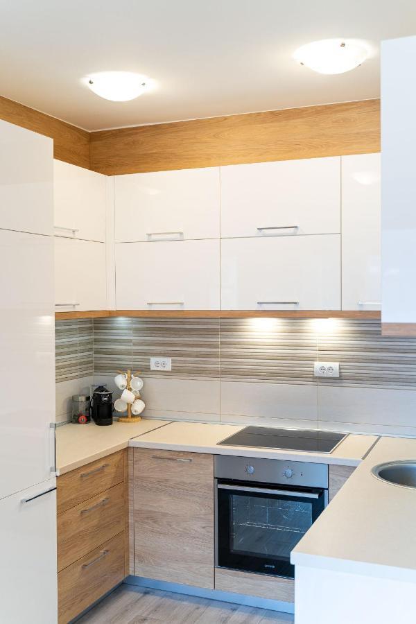 Boka View Luxury Suite - With Free Garage Parking Kotor Buitenkant foto