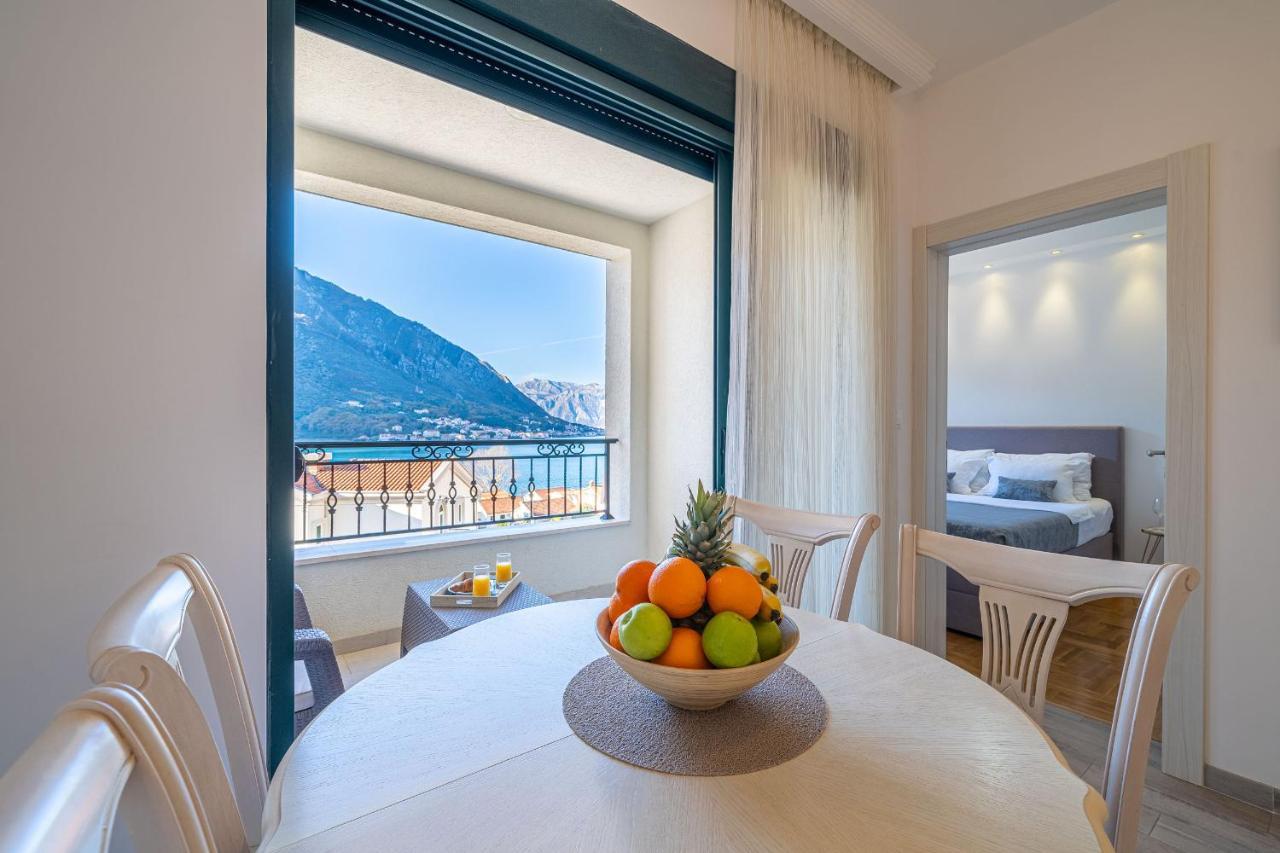 Boka View Luxury Suite - With Free Garage Parking Kotor Buitenkant foto